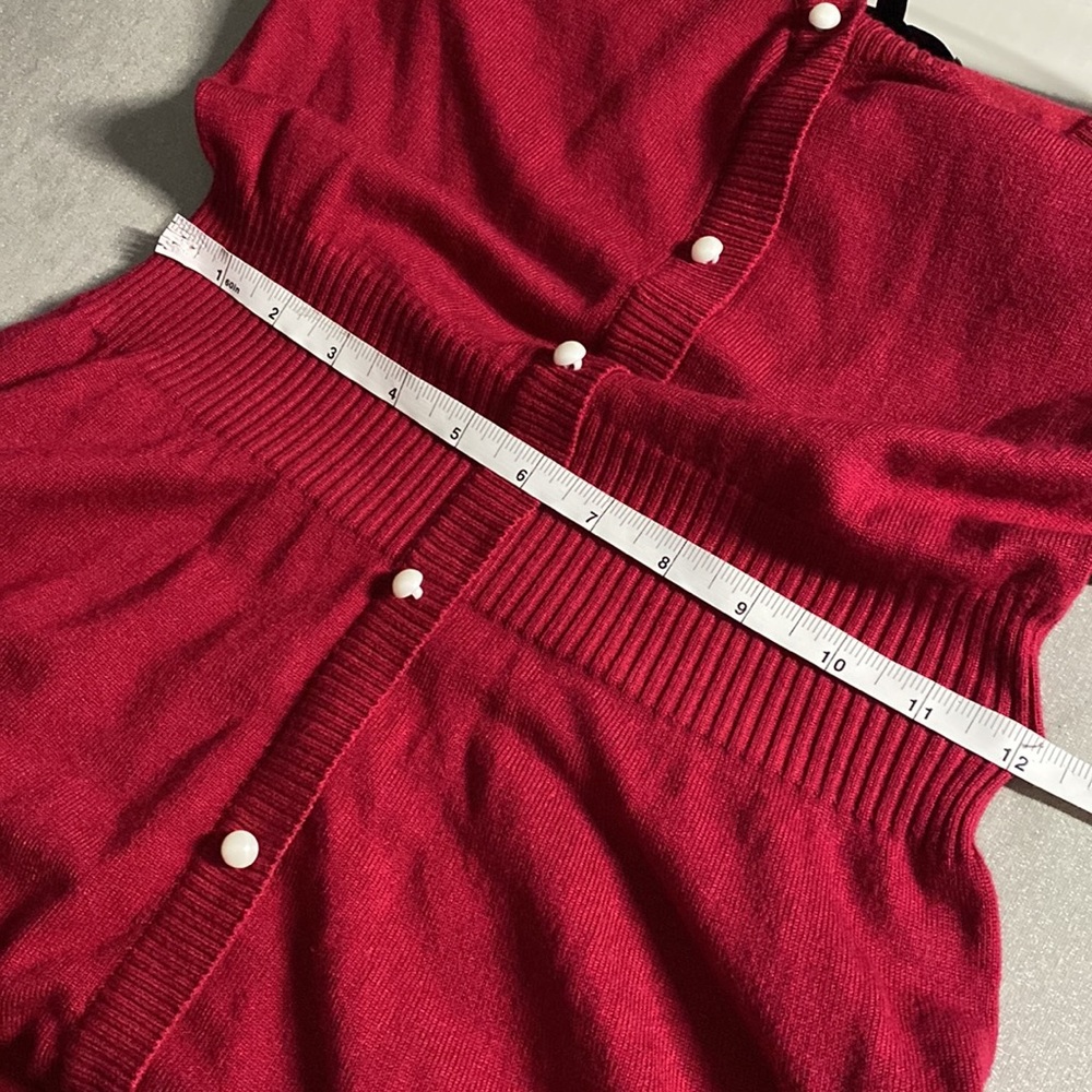 NWOT Crimson Faux Pearl Peplum Sweater - Picture 9 of 10